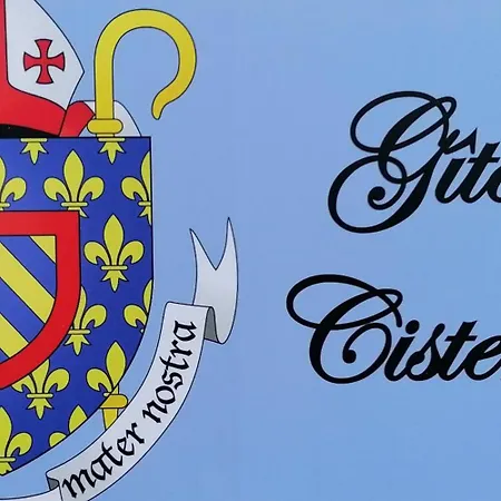 Des Cisterciens 7 A 9 Personnes בית נופש